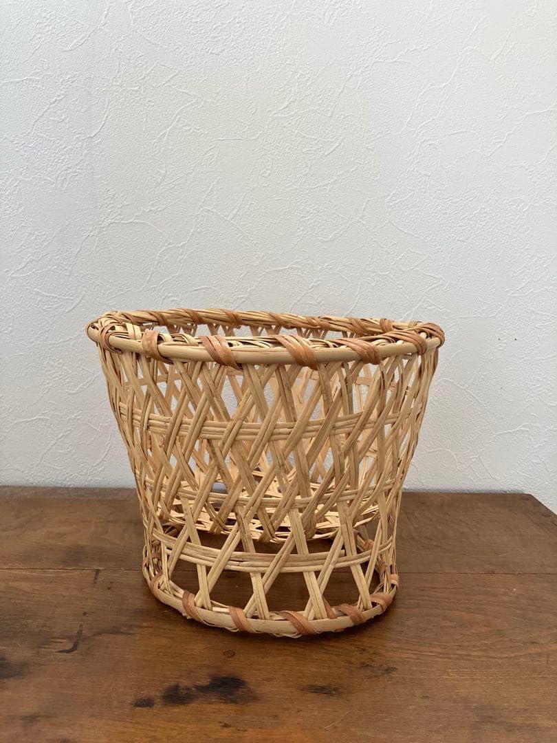 鳥越竹細工　ごかご　椀かご　小サイズ　美品 Amazon.co.jp: 鳥越竹細工 ごかご 椀かご 小サイズ : ホーム＆キッチン